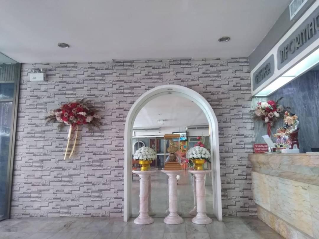 Indra Hotel Hatyai Hat Yai Buitenkant foto